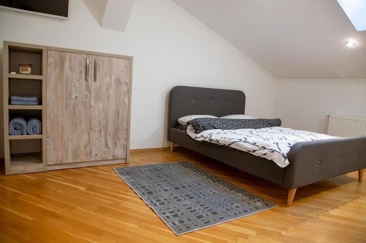 Apartment Kostyushka Львів Екстер'єр фото