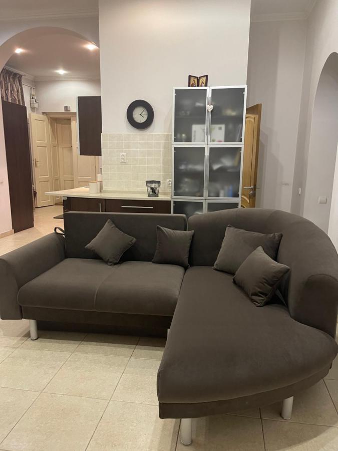 Apartment Kostyushka Львів Екстер'єр фото