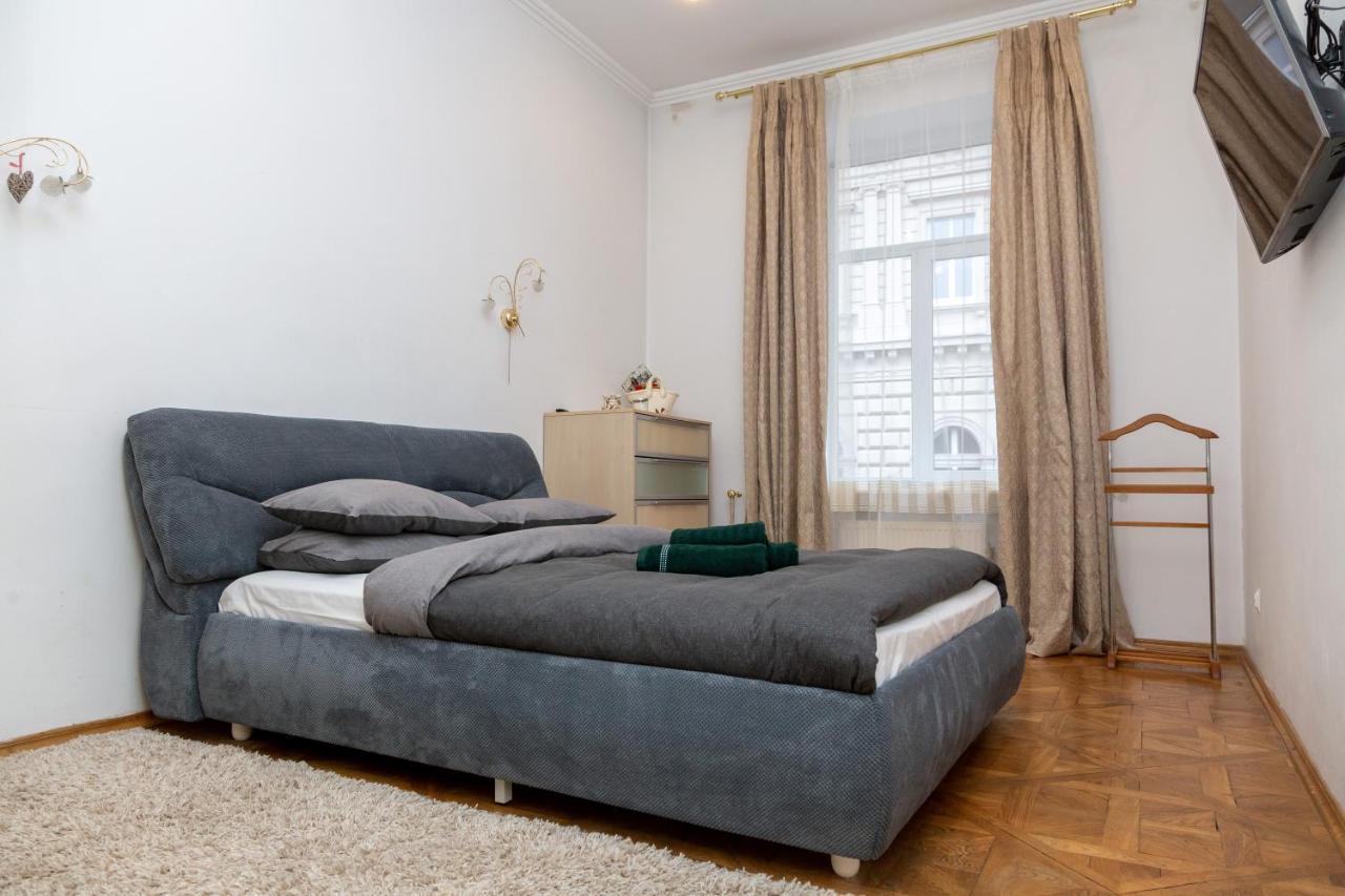 Apartment Kostyushka Львів Екстер'єр фото